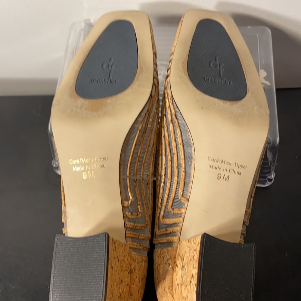 J. Renee’ cork shoes - Picture 6 of 6